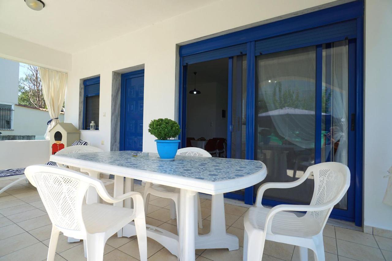 فيلا Dolphins House Paralia Avdhiron المظهر الخارجي الصورة