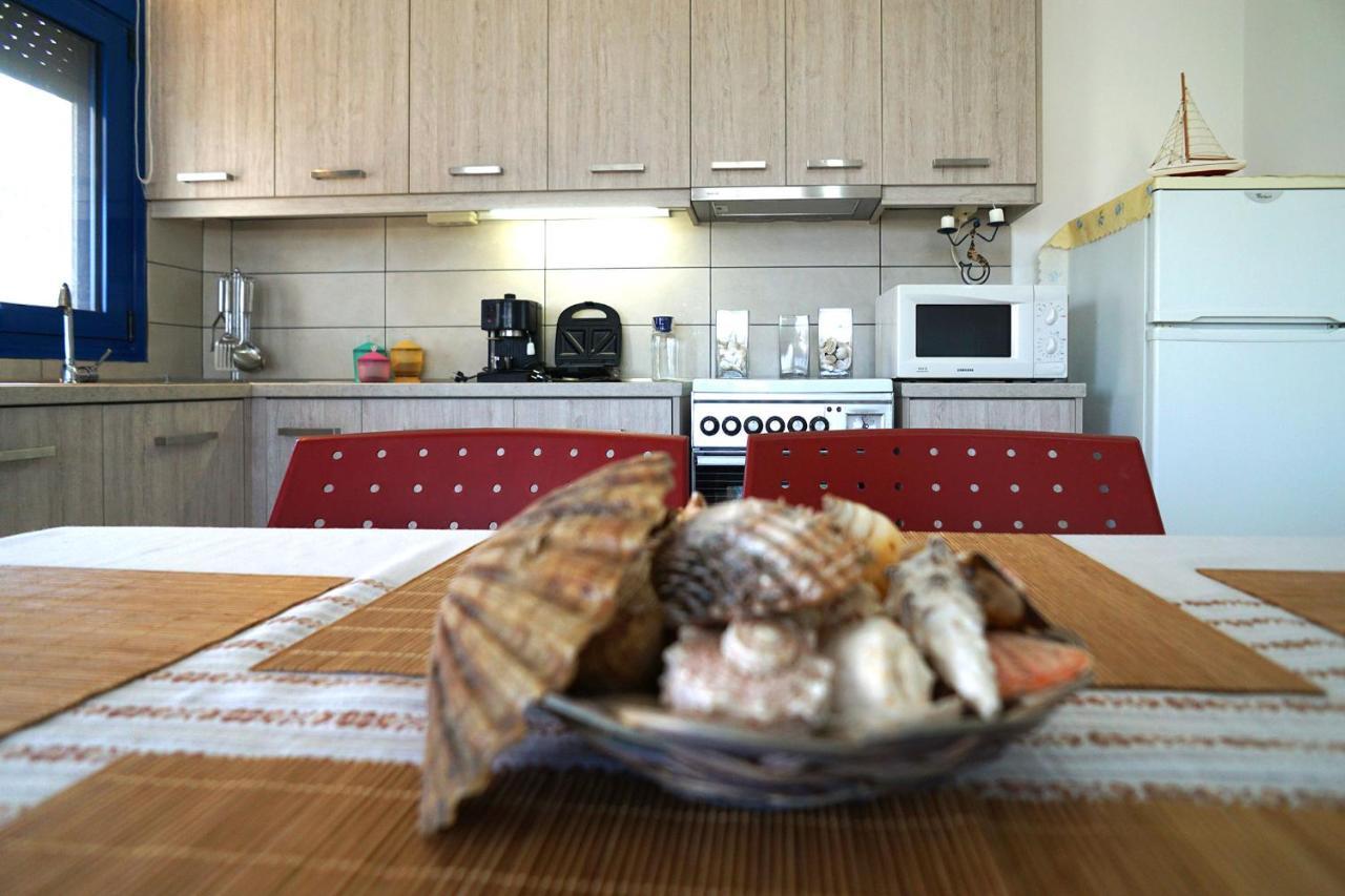 فيلا Dolphins House Paralia Avdhiron المظهر الخارجي الصورة